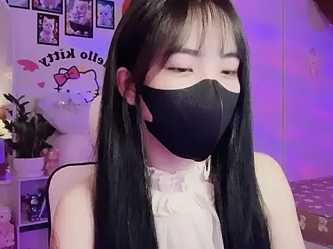 keelinnn19 online show from September 25, 2025, 5:38 pm