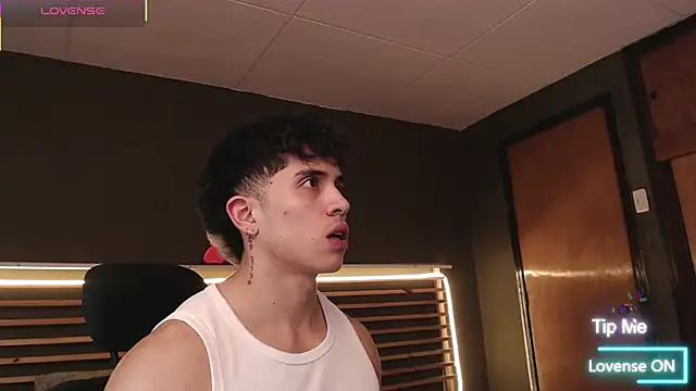 PaulEvens online show from December 17, 2025, 1:28 pm