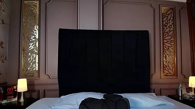 venus firekiss online show from September 16, 2025, 6:53 pm