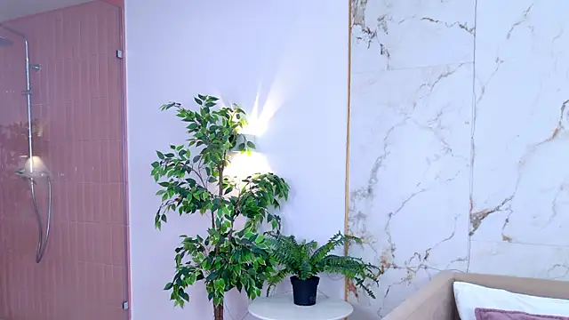 SweetyLicky online show from March 30, 2026, 4:19 pm