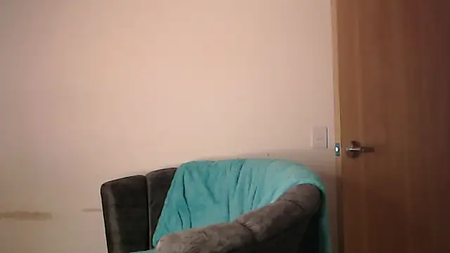 -Ivonny online show from September 25, 2025, 10:24 pm