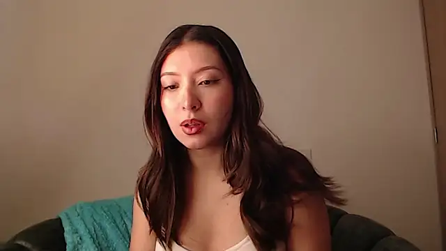 -Ivonny online show from September 26, 2025, 11:09 pm