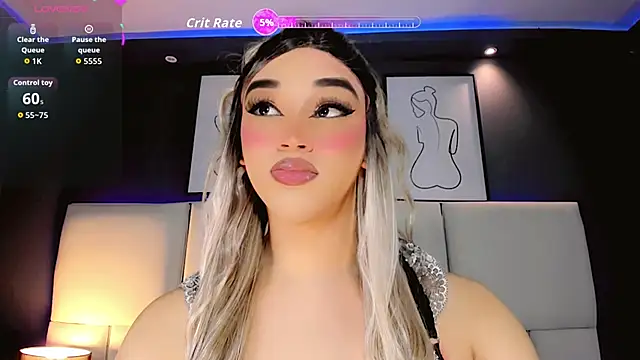 Valeriasmiithh online show from October 7, 2025, 8:50 pm