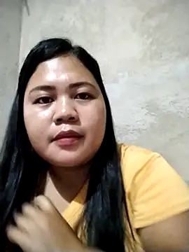 Snapshot of big_booty15 chatting on September 15, 2025, 4:45 am big booty15 online show from September 15, 2025, 4:45 am