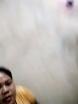 Snapshot of big_booty15 chatting on October 22, 2025, 2:12 am big booty15 online show from October 22, 2025, 2:12 am