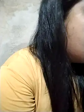 Snapshot of big_booty15 chatting on October 22, 2025, 4:40 pm big booty15 online show from October 22, 2025, 4:40 pm