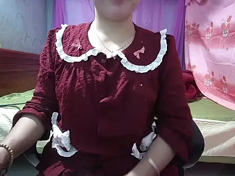 Xue weng online show from February 6, 2026, 2:05 am