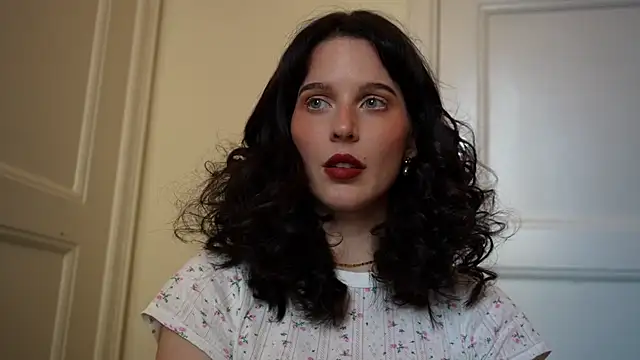 ellaa91 online show from December 4, 2025, 11:19 am