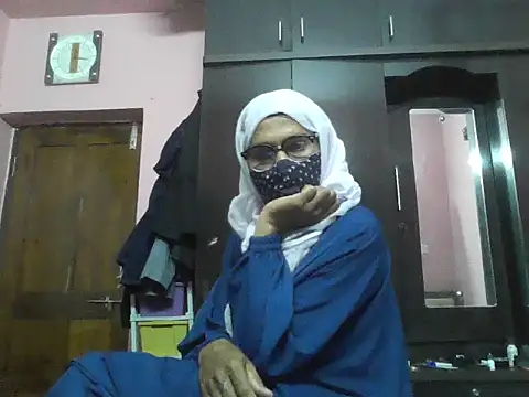 Snapshot of nasrin_katoon_7 chatting on November 16, 2025, 6:02 pm nasrin katoon 7 online show from November 16, 2025, 6:02 pm