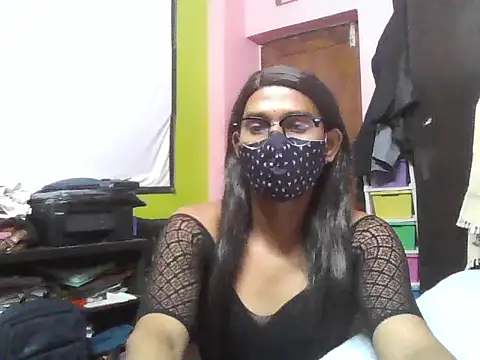 Snapshot of nasrin_katoon_7 chatting on November 18, 2025, 2:32 pm nasrin katoon 7 online show from November 18, 2025, 2:32 pm