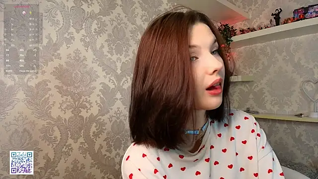 Snapshot of Fire_katie chatting on November 11, 2025, 10:21 pm Fire katie online show from November 11, 2025, 10:21 pm