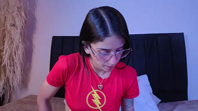 DanielaMonroe online show from November 25, 2025, 9:04 pm