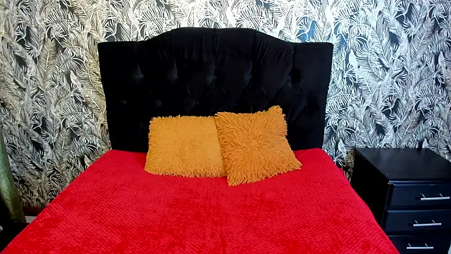 DanielaMonroe online show from March 23, 2026, 4:33 pm