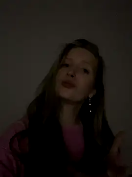 Fancyeva online show from September 19, 2025, 6:52 pm