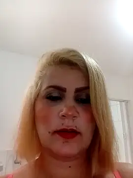 flavinhasensual online show from October 18, 2025, 2:18 pm