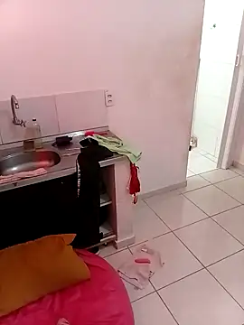 flavinhasensual online show from November 10, 2025, 2:16 pm