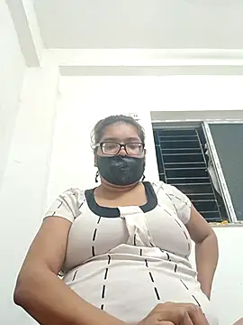 Elie couple143 online show from October 1, 2025, 6:03 pm