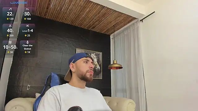 Maximo Wolff online show from October 21, 2025, 8:09 pm