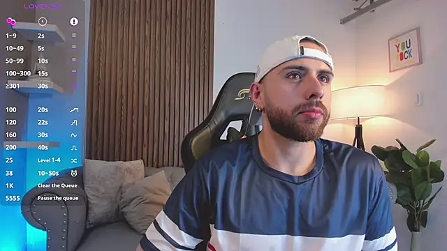 Maximo Wolff online show from March 10, 2026, 7:41 pm