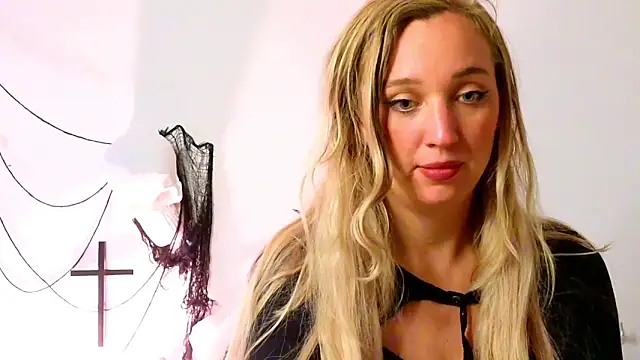 Stellapower online show from October 26, 2025, 1:39 pm