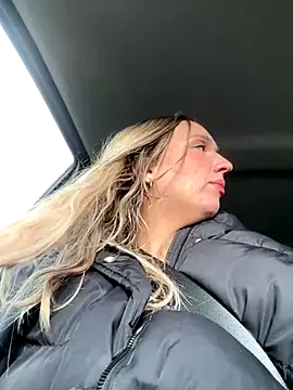 Stellapower online show from November 17, 2025, 1:39 pm