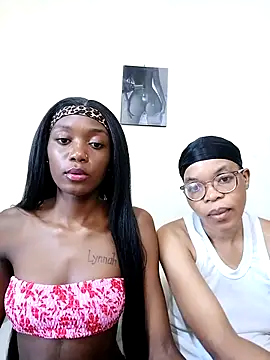 Snapshot of Miss-Hennessy chatting on May 5, 2026, 2:25 pm Miss-Hennessy online show from May 5, 2026, 2:25 pm
