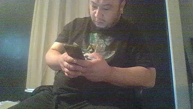 Snapshot of raredick chatting on April 21, 2026, 9:28 pm raredick online show from April 21, 2026, 9:28 pm
