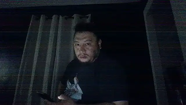 Snapshot of raredick chatting on May 3, 2026, 4:07 am raredick online show from May 3, 2026, 4:07 am