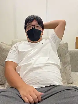 I SHO0106 online show from October 1, 2025, 9:37 am