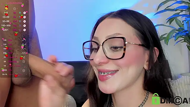 Scarlett Jackson2 online show from April 2, 2026, 4:21 am