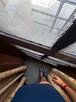 desir3dlund online show from March 3, 2026, 7:03 am