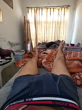 desir3dlund online show from April 18, 2026, 8:07 am