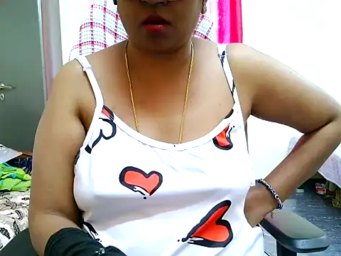 ammu1990 online show from February 28, 2026, 6:25 am