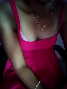 Nidhi lovely online show from November 3, 2025, 2:24 am