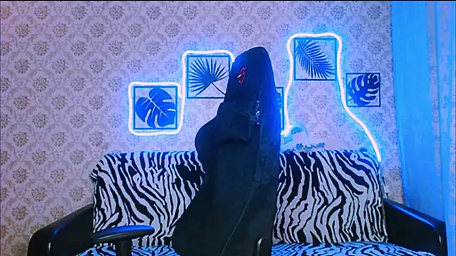 InLoveWithLife26 online show from December 15, 2025, 8:13 pm