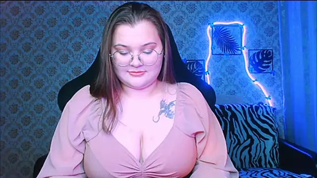 InLoveWithLife26 online show from January 8, 2026, 5:37 pm