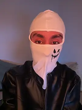 HitShelf online show from April 11, 2026, 10:36 pm