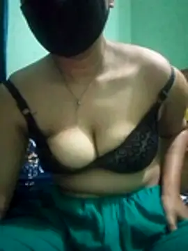 Maria Mahi online show from December 18, 2025, 3:23 am