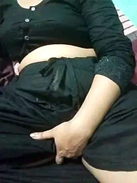 Snapshot of Maria_Mahi chatting on July 3, 2026, 3:51 pm Maria Mahi online show from July 3, 2026, 3:51 pm