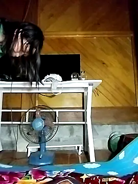 Lai005 online show from October 20, 2025, 2:28 pm