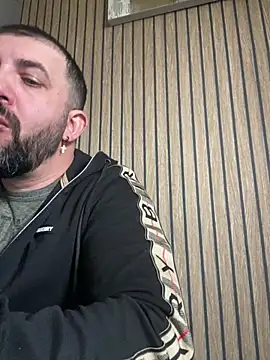 andrey1887 online show from April 20, 2026, 8:06 am