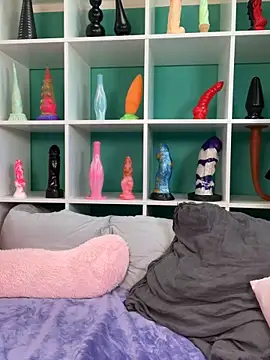 TheRealJessyLey online show from March 18, 2026, 9:01 am