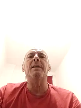 pakillobcn online show from October 15, 2025, 9:04 pm