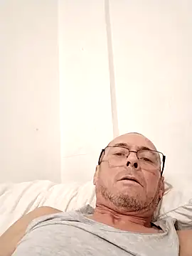 pakillobcn online show from October 16, 2025, 9:16 pm