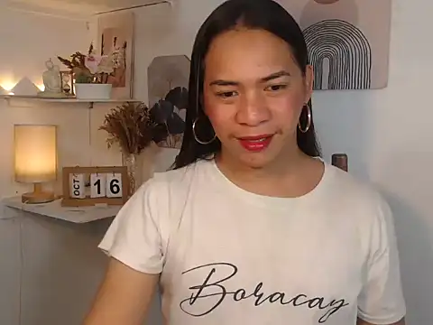 Ursexy ngaw online show from October 17, 2025, 9:34 am