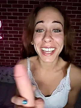 Snapshot of HotGinger66 chatting on November 5, 2025, 8:25 am HotGinger66 online show from November 5, 2025, 8:25 am