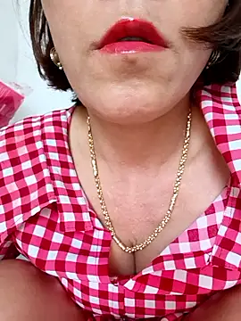 Snapshot of Rosalind_xxx chatting on March 26, 2026, 11:54 pm Rosalind xxx online show from March 26, 2026, 11:54 pm