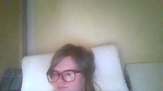 Moonolighta online show from September 12, 2025, 8:25 am