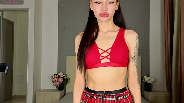 Alexa   Hill online show from September 12, 2025, 8:20 pm