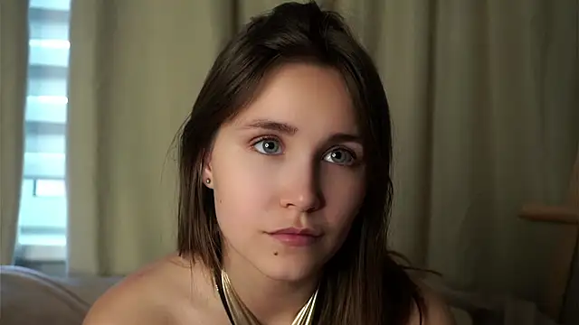 EthalFlowers online show from October 15, 2025, 1:17 am